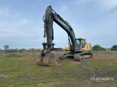 2006 Volvo EC330B LC Tracked Excavator
