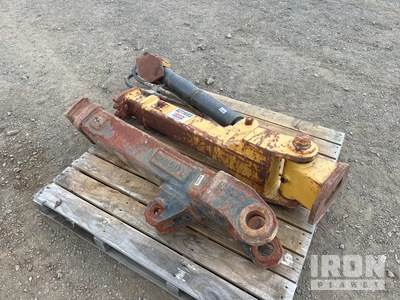 Quantity of (1) Pallets of Hydraulic Excavator Thumb