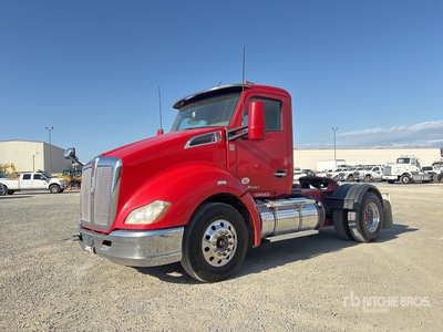 2020 Kenworth T680 4x2 S/A Day Cab Truck Tractor