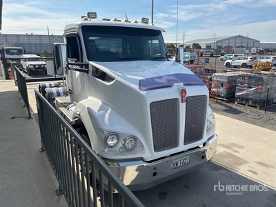2022 Kenworth K200 3- Achs Sattelzugmaschine mit Schlafkabine