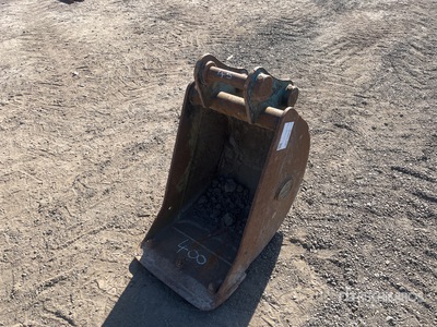 Strickland 400 mm Digging Emmer