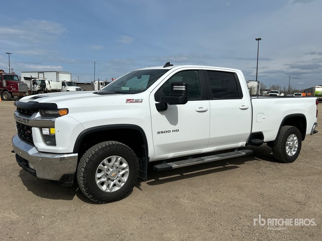 2022 Chevrolet Silverado 3500 Hd 2022 Chevrolet Silverado 3500Hd Lt 4X4 Crew Cab Pickup