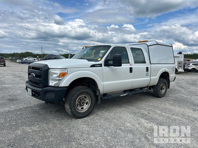 2015 Ford F-350 XL 4x4 Crew Cab Pickup