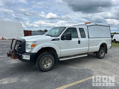 2015 Ford F-250 XL 4x4 Extended Cab Pickup