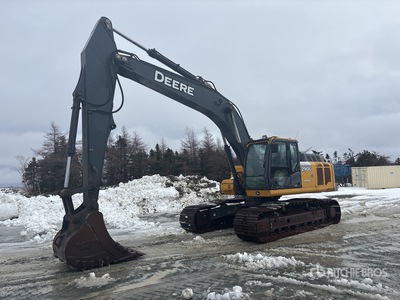 2015 John Deere 290G LC Tracked Excavator