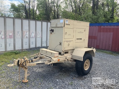 2002 Fermont MEP-804A 15kW Generator Set