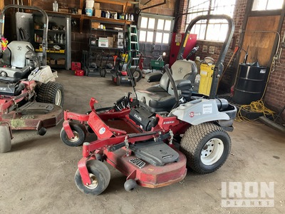 Exmark Lazer Z Zero-Turn Lawn Mower