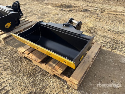 Dynamic Entities 42 in Tilting Excavator Bucket