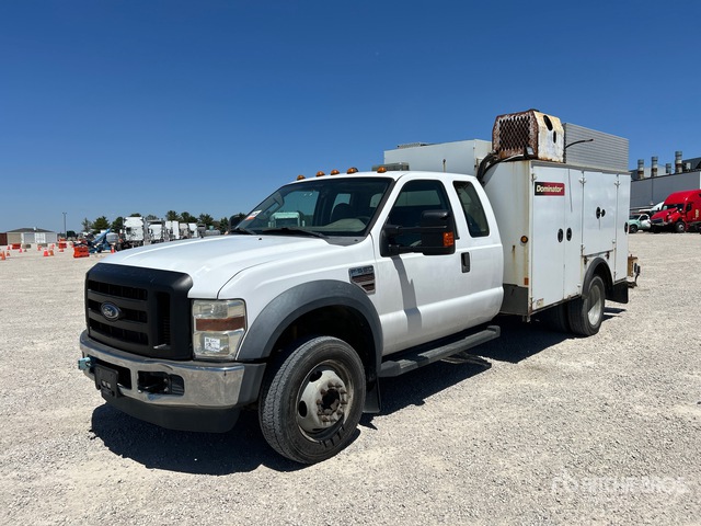 2009 Ford F-550 Lube Truck