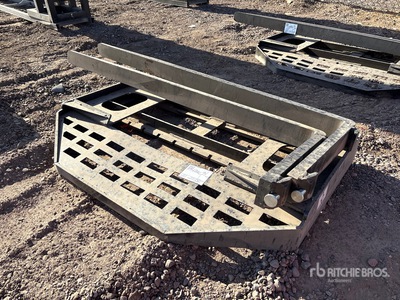 2026 GIYI GY-DHC 59 in Skid Steer Forks