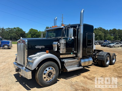 2018 Kenworth W900 6x4 Aerocab Flat Top Cabina con cuccetta per trattore stradale
