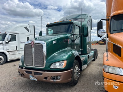 2013 Kenworth T660 6x4 T/A Sleeper Truck Tractor