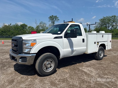 2014 Ford F-250 XL 4x4 Utility Truck