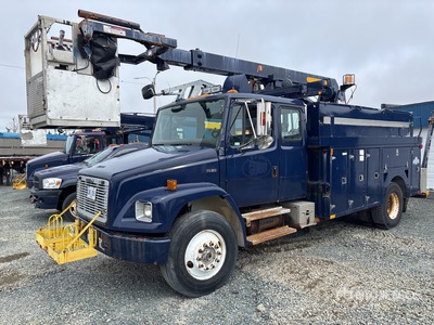 Posi-Plus 800-40-010 35 ft on 2000 Freightliner FL 80 4x2 Extended Cab Camión con Cesta Elevadora