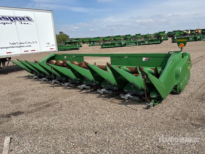 2015 John Deere 608C 8 Row Corn Maaikop