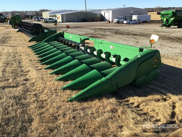 2019 John Deere 712C 12 Row Corn Combine Header