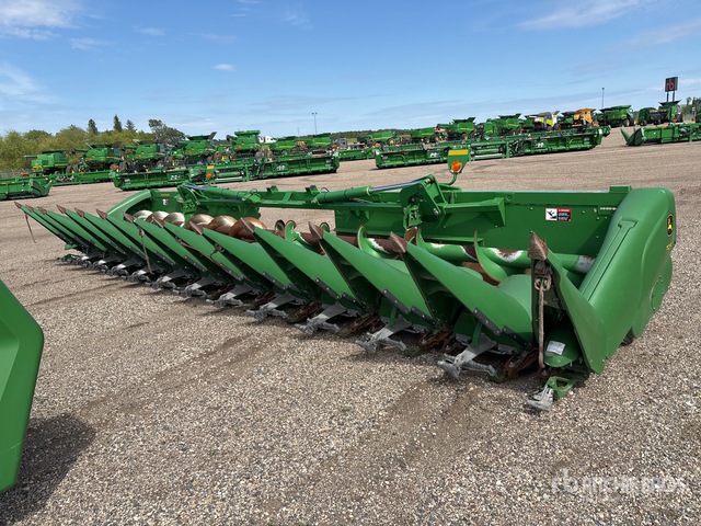 2020 John Deere 712FC 12 Row 30 ft Corn Combine Header