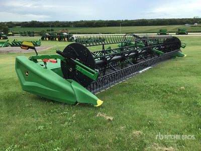 2024 John Deere HD35F 35 ft Tête de moissonneuse-batteuse