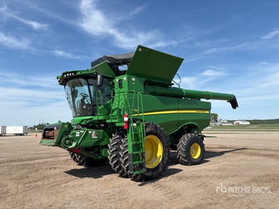 2021 John Deere S780 コンバイン