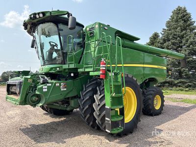 2023 John Deere S780 4x4 Cosechadora