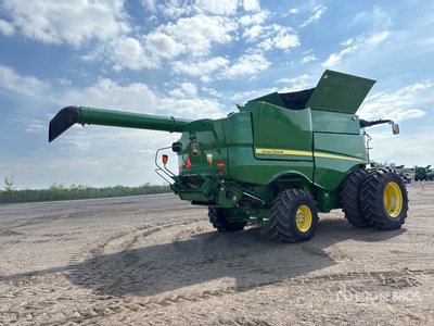 2023 John Deere S780 4x4 Mietitrebbia