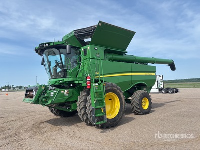 2022 John Deere S780 Maaidorser