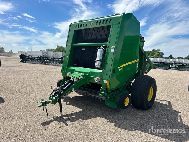 2022 John Deere 560R Round Baler