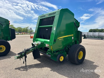2023 John Deere 560M Rotopressa
