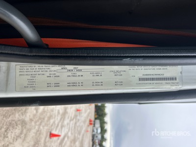 2018 Volvo VNL670 6x4 T/A Sleeper Truck Tractor