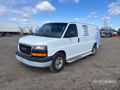 2017 GMC Savana G2500 4x2 Pressure Washer Truck