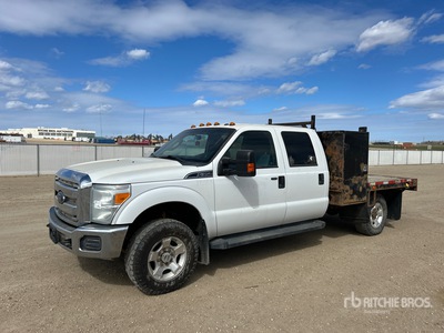 2015 Ford F-350 XLT 4x4 Crew Cab Table Top Truck