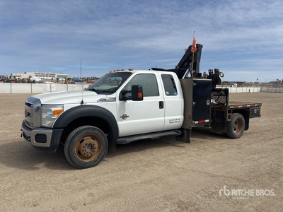 Hiab 045 Knuckle Boom on 2015 Ford F-550 4x4 Extended Cab Ciężarówka z wysięgnikiem