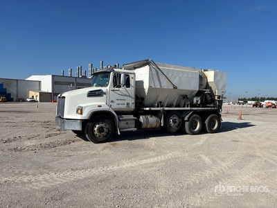 2016 Western Star 4700 8x4 Volumetric Mixer Truck