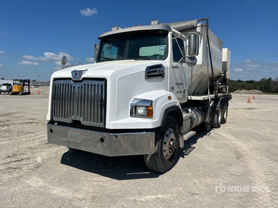 2017 Western Star 4700 8x4 Volumetric Mixer Truck