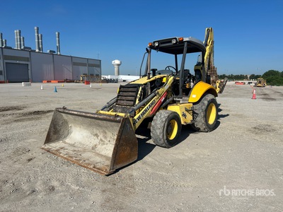 2008 New Holland B95 4x4 Chargeuse-pelleteuse