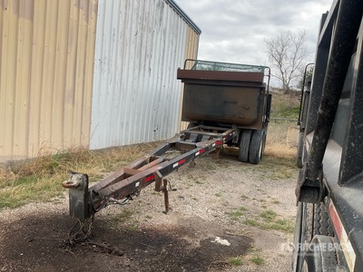 1988 Aztec 11 ft T/A kiekaanhangwagen