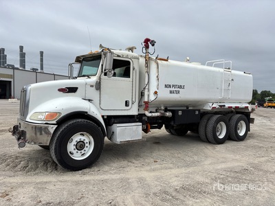 2006 Peterbilt 335 5200 gal 6x4 Water Truck