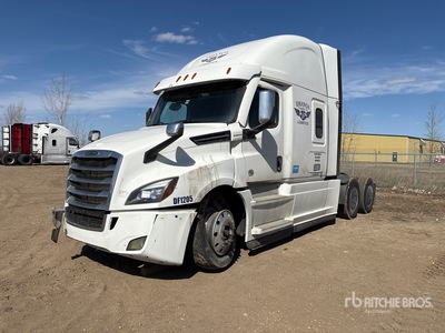 2021 Freightliner 6x4 T/A Sleeper Truck Tractor