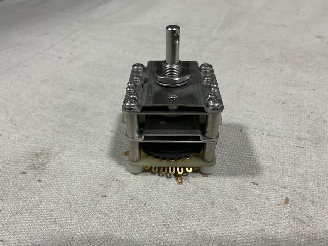 (95) Statz 12273532 Rotary Switches