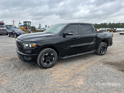 2019 Ram 1500 4x2 Crew Cab ピックアップ
