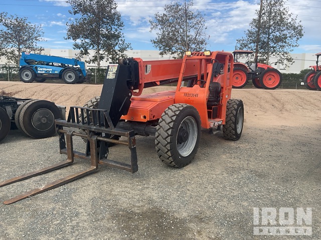 2017 SkyTrak 8042 Telehandler
