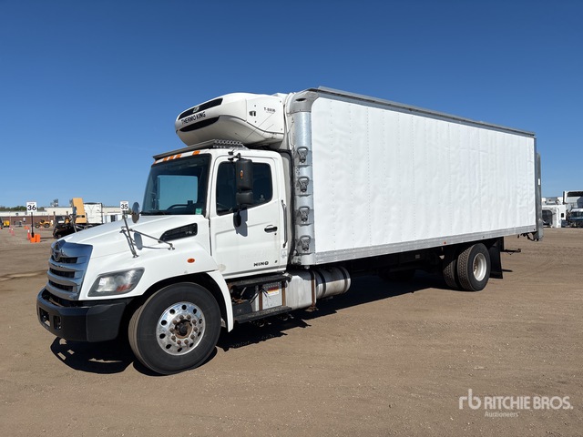 2019 Hino 338 4x2 Refrigerated Truck
