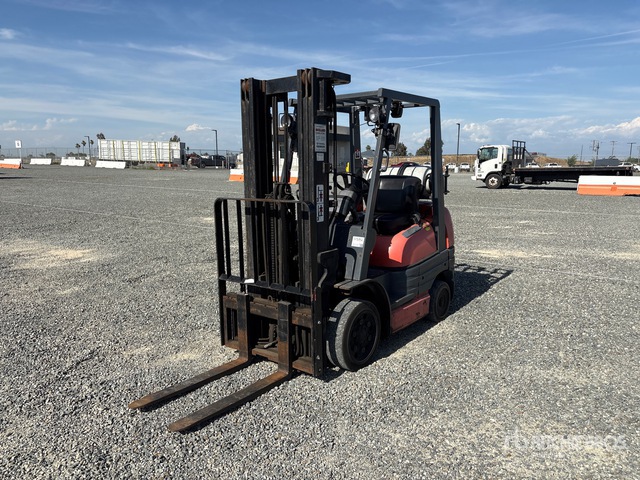 1999 Toyota 42-6FGCU25 3400 lb Forklift