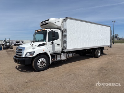 2019 Hino 338 4x2 Camions réfrigérés