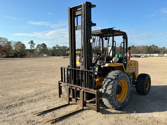 2018 JCB 930 6000 lb 4x4 Rough Terrain Forklift (Inoperable)
