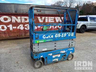 2017 Genie GS-1930 Electric Scissor Lift