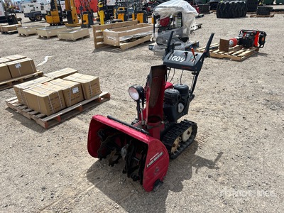 2009 Honda HS928TC 28 in Tracked Snow Blower
