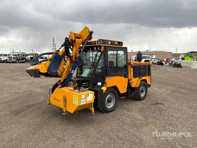 2015 Trackless MT6 Municipal Tractor