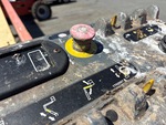 Poste de contrôle supérieur with Commutateur d'arrêt d'urgence