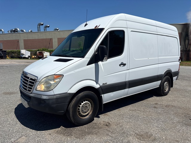 2011 Freightliner Sprinter 2500 Cargo Van